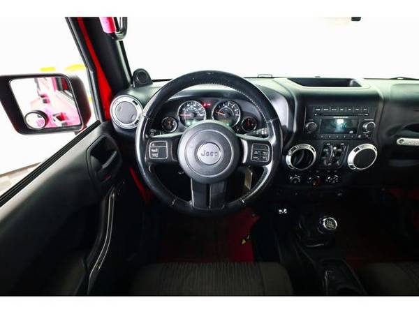 2012 Jeep Wrangler Unlimited Sahara - SUV - - by for sale in Cincinnati, OH – photo 15
