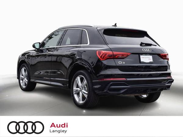 2020 Audi Q3 45 2 0T Progressiv quattro 8sp Tiptronic 32K KMs for sale in Other, Other – photo 4