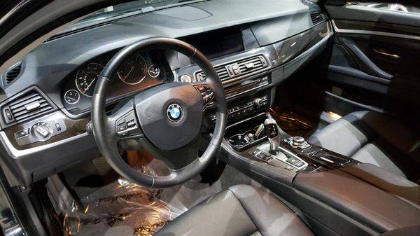 2012 BMW 5 Series 4dr Sdn 528i xDrive AWD - Payments starting at... for sale in Woodbury, NY – photo 9