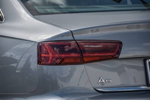2017 Audi A6 Premium sedan Tornado Gray Metallic for sale in Downers Grove, IL – photo 17