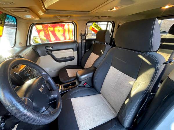 2006 Hummer H3 4WD LOW MILES AUTOMATIC EXTRA CLEAN for sale in BLOOMINGTON, CA – photo 11