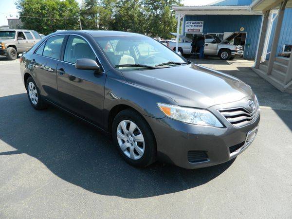 2011 Toyota Camry LE - EXTRA CLEAN!! EZ FINANCING!! CALL NOW! for sale in Yelm, WA – photo 2