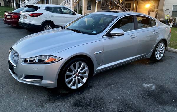 2014 Jaguar XF AWD 3.0 supercharged - cars & trucks - by owner -... for sale in Lancaster, PA – photo 5