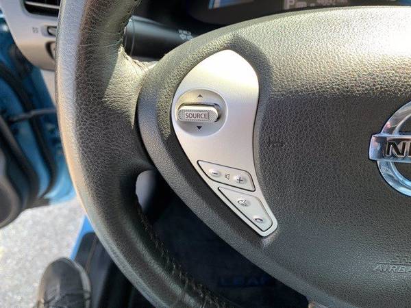 2015 Nissan LEAF hatchback Morningsky Blue - cars & trucks - by... for sale in Albuquerque, NM – photo 12