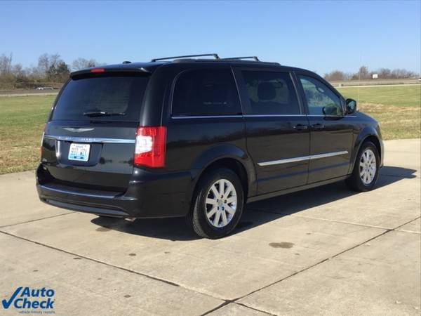 2016 Chrysler Town Country Touring - cars & trucks - by dealer -... for sale in Dry Ridge, OH – photo 7