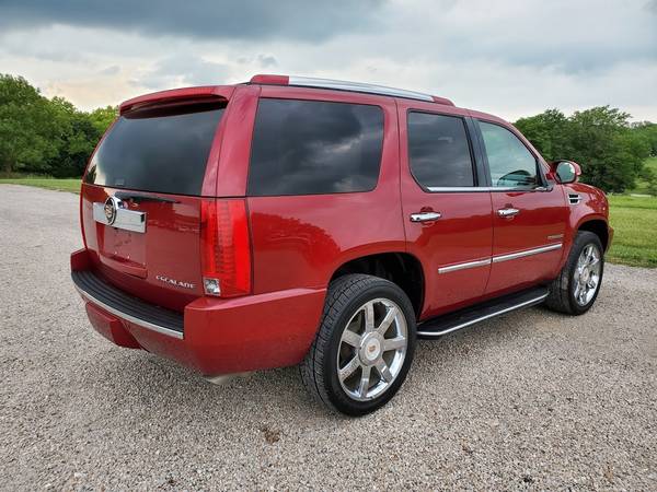 2014 CADILLAC ESCALADE LUXURY AWD CRYSTAL RED TAN LTHR 85K NEW TIRES for sale in Kansas City, MO – photo 11