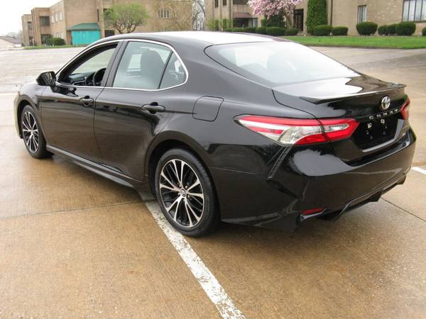 2018 *Toyota* *Camry* *FAST BANK APPROVAL AVAILABLE WWW for sale in Cleveland, OH – photo 3