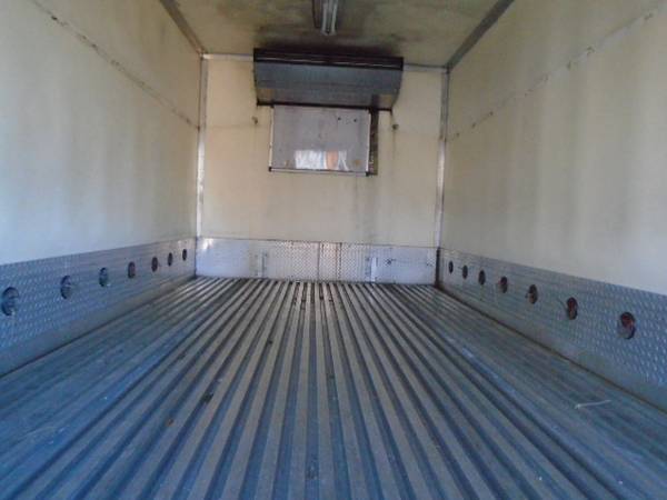 2014 Isuzu NPR/Mitsubishi Box Truck - - by dealer for sale in Cumming, GA 30040, GA – photo 9