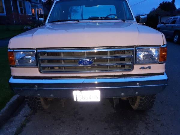Ford F250 XL ! Low miles ! for sale in Port Angeles, WA – photo 5