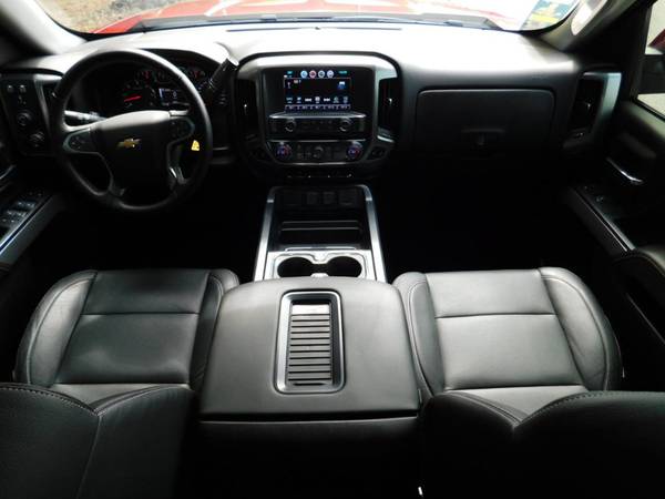 2018 *Chevrolet* *Silverado 1500* *4WD Crew Cab 143.5 L for sale in Fayetteville, AR – photo 16