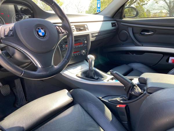Low Mileage Manual 2009 BMW 335i for sale in Glendale Heights, IL – photo 9