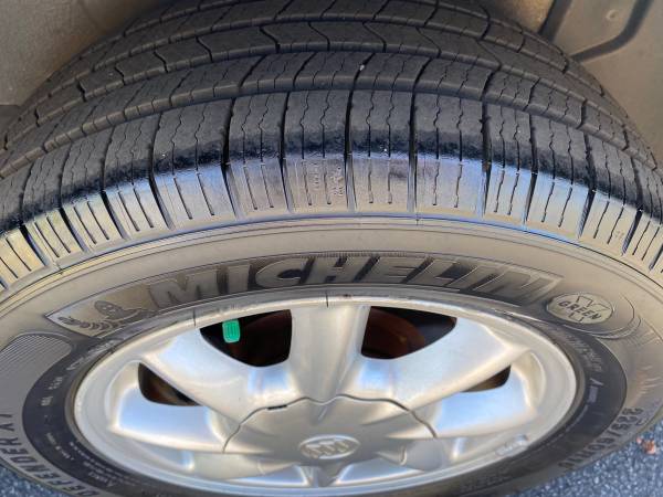 Stop look cleanest Buick LeSabre sedan new Michelin tire - cars & for sale in Bullhead City, AZ – photo 16
