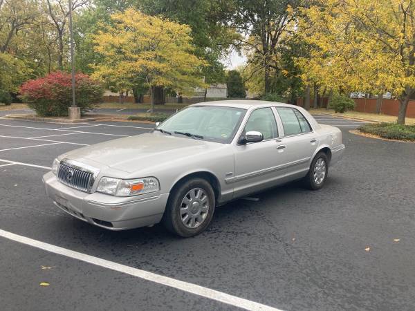 2008 Mercury Grand Marquis for sale in Independence, MO