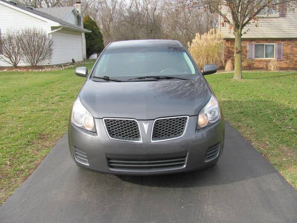 2009 Pontiac Vibe - cars & trucks - by owner - vehicle automotive sale for sale in Clarkston , MI – photo 3