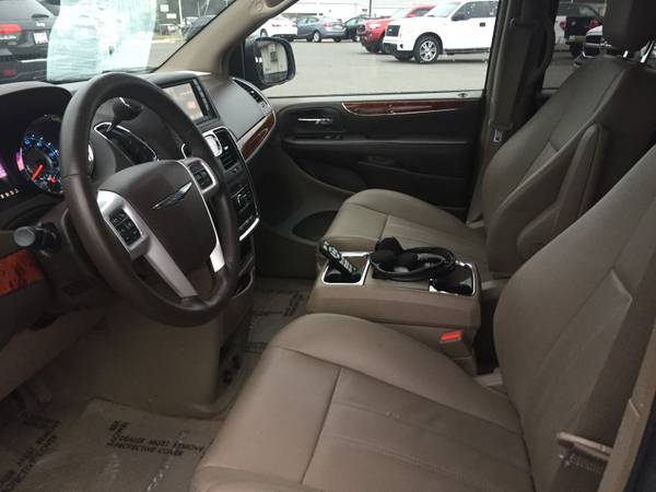 2014 Chrysler Town & Country Touring for sale in Minden, LA – photo 6