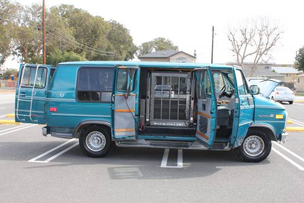 Low 39K Handicap GMC Rally Wagon 2500 wheelchair access mobility van for sale in Torrance, CA – photo 16