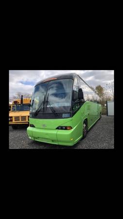 2009 MCI J4500 Bus Coach for sale in Brooklyn, NY – photo 4