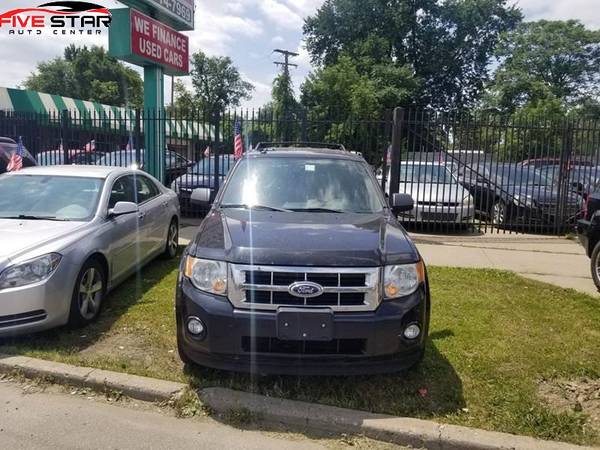 2011 FORD ESCAPE XLT! FULLY LOADED! LEATHER SUN ROOF! RUNS GREAT!⚡🎈⚡ for sale in Detroit, MI – photo 2