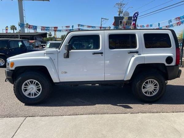 2008 Hummer H3, ONE OWNER CLEAN CARFAX CERTIFIED, 89K MILES! for sale in Phoenix, AZ – photo 5