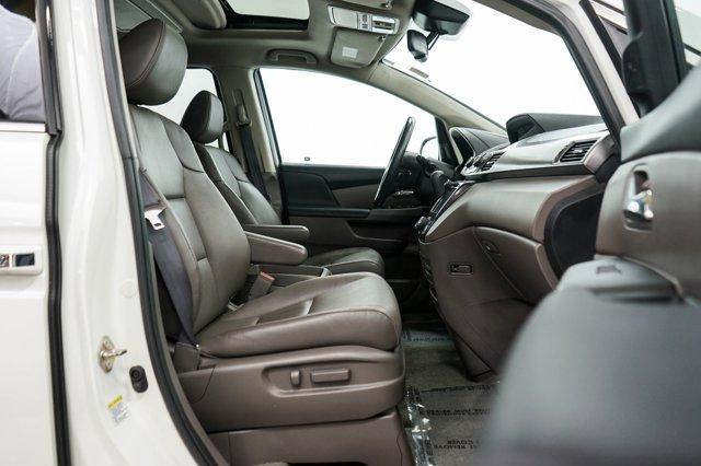 2017 Honda Odyssey Touring Elite for sale in Burnsville, MN – photo 10