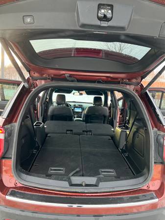 2018 Ford Explorer 4WD) Family Car 3 Row Seats - 7 Passengers for sale in Wasilla, AK – photo 13
