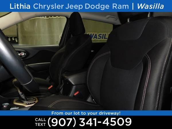 2015 Jeep Cherokee 4WD 4dr Latitude for sale in Wasilla, AK – photo 13