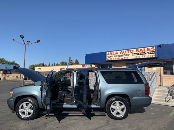 2008 Chevrolet Suburban LTZ**1 OWNER **NAVY**MOONROOF****LOW MILES**** for sale in Sacramento , CA – photo 11