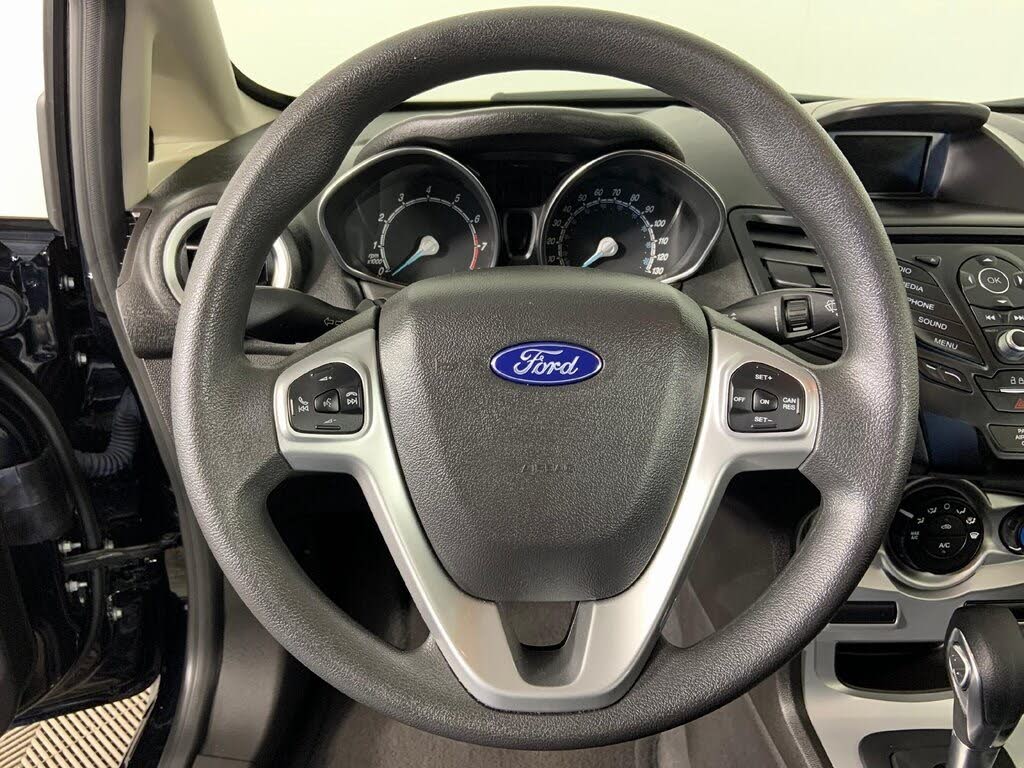 2019 Ford Fiesta SE Hatchback FWD for sale in Portland, OR – photo 4