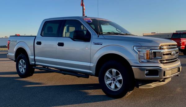 2018 Ford F150 XLT 5 0 - - by dealer - vehicle for sale in Evansville, IN – photo 2