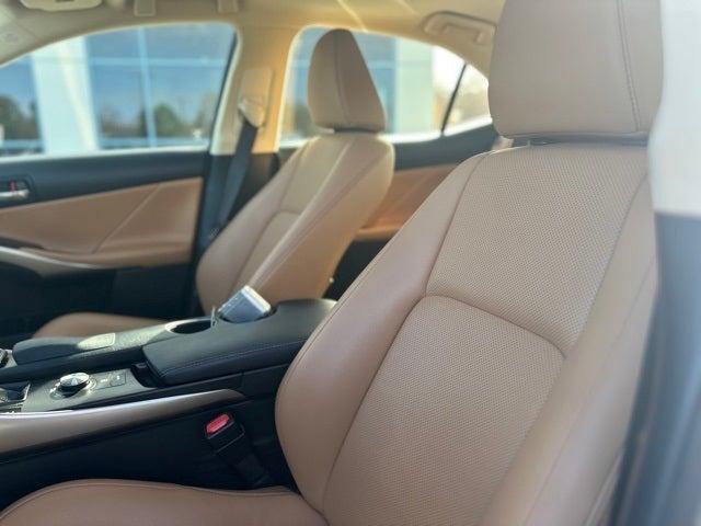 2016 Lexus IS 300 Base for sale in Other, MD – photo 11