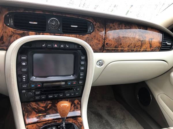Great condition -Jag VandenPlas -$11,000 - cars & trucks - by owner... for sale in Seattle, WA – photo 7