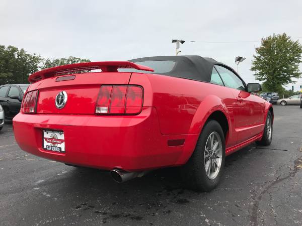 2005 FORD MUSTANG for sale in Kenosha, WI – photo 6