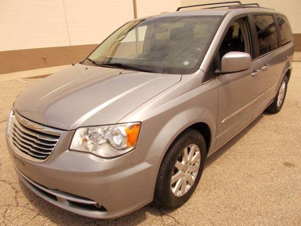 2014 CHRYSLER TOWN COUNTRY LEATHER DVD CAMERA WARRANT LQQK for sale in New Lebanon, OH – photo 18