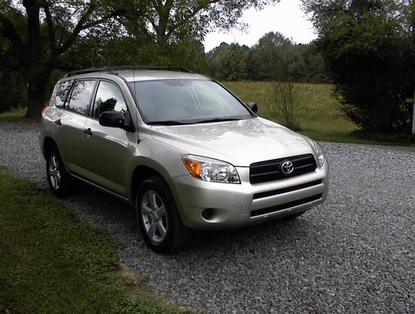 Toyota RAV4 4WD for sale in Holly Pond, AL – photo 5