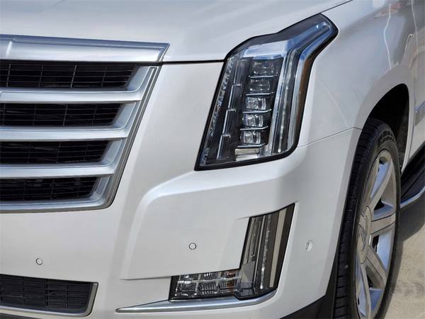 2020 Cadillac Escalade ESV 4WD 4D Sport Utility/SUV Luxury - cars for sale in Bastrop, TX – photo 9