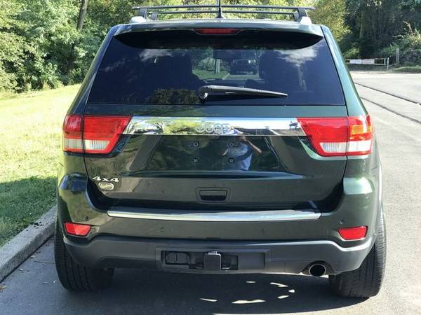 2011 Jeep Grand Cherokee - Financing Available! - cars & trucks - by... for sale in Morrisville, PA – photo 4