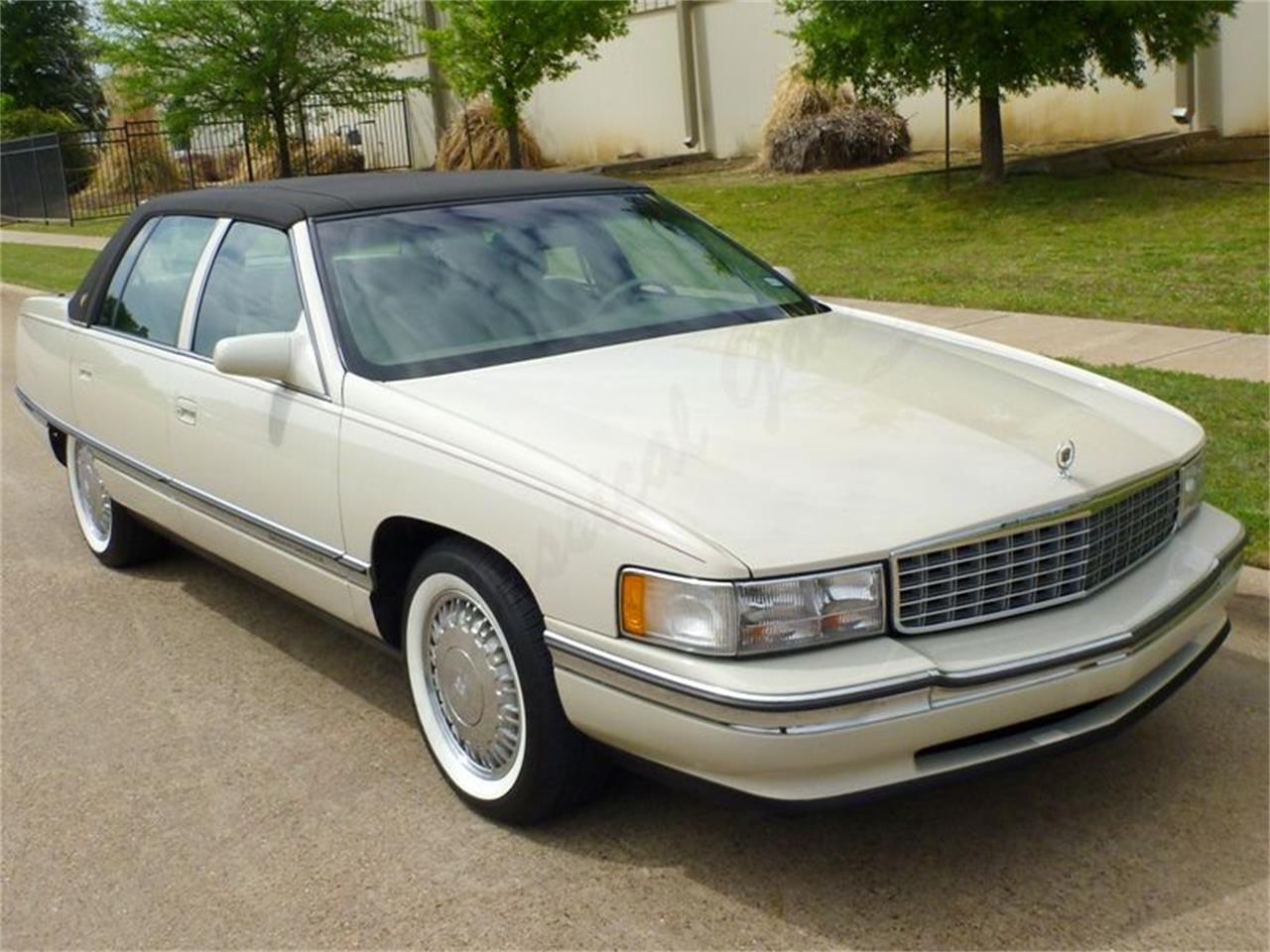 1996 Cadillac DeVille for sale in Arlington, TX