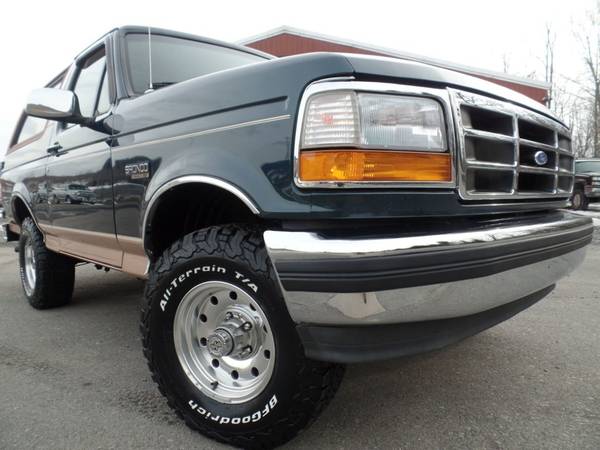 1995 *Ford* *Bronco* *Eddie Bauer 4x4* Deep Forest G for sale in Johnstown , PA – photo 2