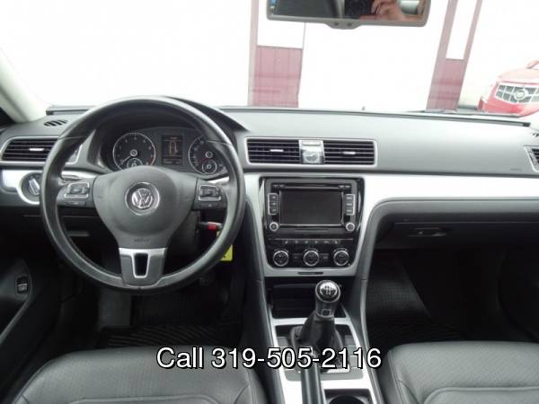 2012 Volkswagen Passat SE for sale in Waterloo, IA – photo 23