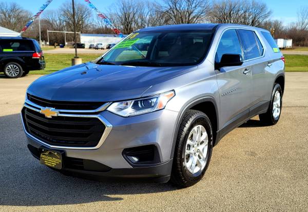 2018 Chevrolet Traverse LS AWD with 92k miles - cars & trucks - by... for sale in Clinton, IA – photo 2