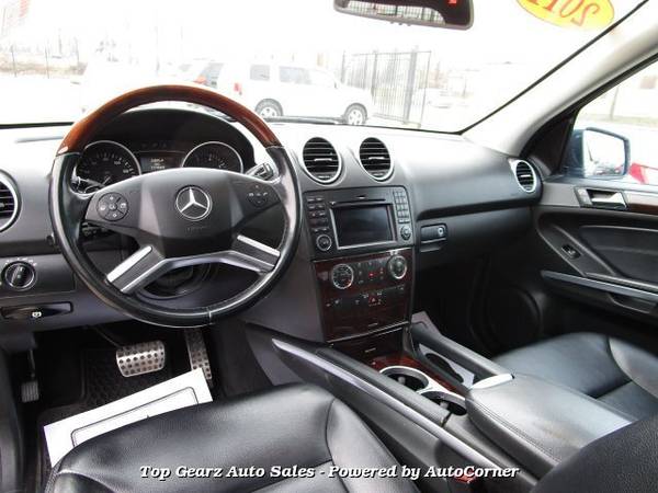 2011 Mercedes Benz M-Class ML350 4MATIC - - by dealer for sale in Detroit, MI – photo 16