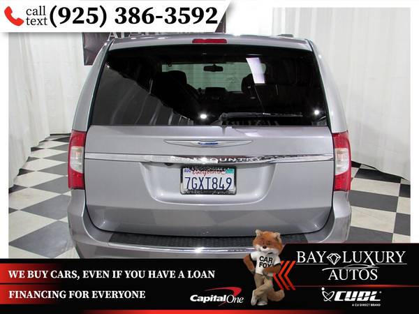 2014 Chrysler Town and Country Touring - - by dealer for sale in Dublin, CA – photo 5