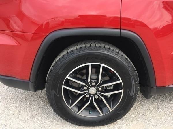 2018 Jeep Grand Cherokee Trailhawk - Best Finance Deals! for sale in Whitesboro, TX – photo 9