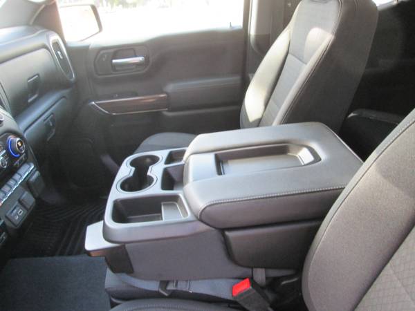 2021 Chevrolet Silverado LT Double Cab 4X4 Repairable Salvage 2, 629 for sale in Romeo, MI – photo 22