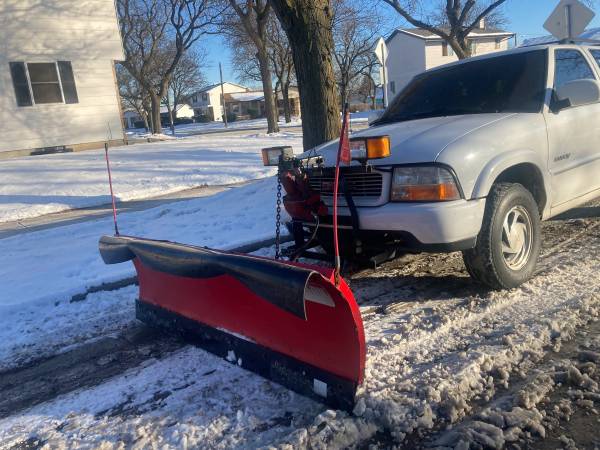 99 GMC Jimmy-Plow Truck 3200 obo for sale in milwaukee, WI – photo 2