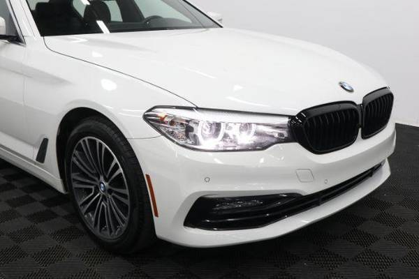 2018 BMW 5-Series 530i xDrive - - by dealer - vehicle for sale in CHANTILLY, District Of Columbia – photo 11