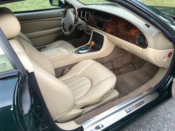 Beautiful 2006 Jaguar Convertible - Elderly Owner since 2007 for sale in Silver Spring, District Of Columbia – photo 13