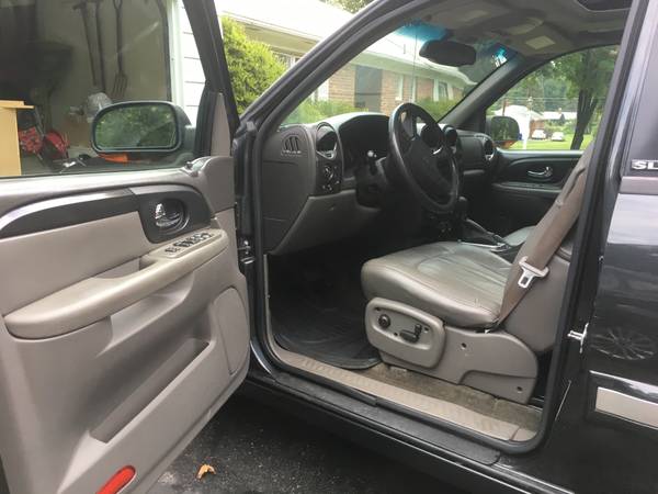 GMC Envoy SUV for sale in Germantown, District Of Columbia – photo 17