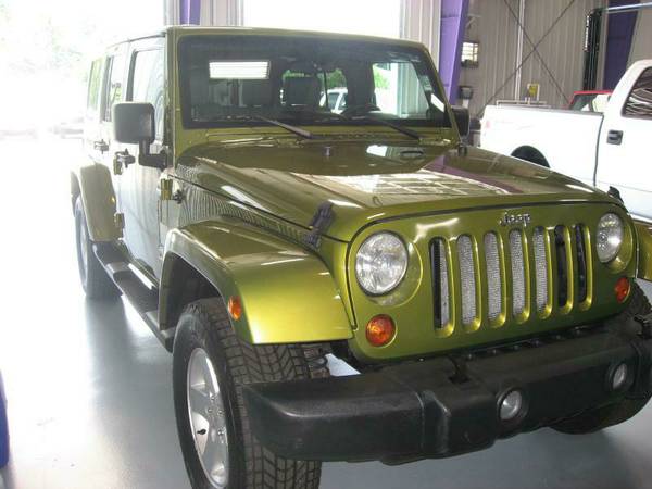 2007 JEEP WRANGLER UNLIMITED-ALL OF OUR WRANGLERS PRICED TO SELL! for sale in Comstock Park, MI – photo 4