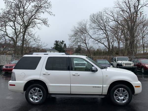 2010 Mercury Mountaineer All Wheel Drive Loaded - cars & trucks - by... for sale in Washington, PA – photo 4